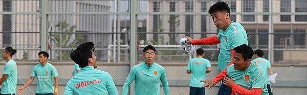 B体育-北青：国足抵达新加坡当晚就开练